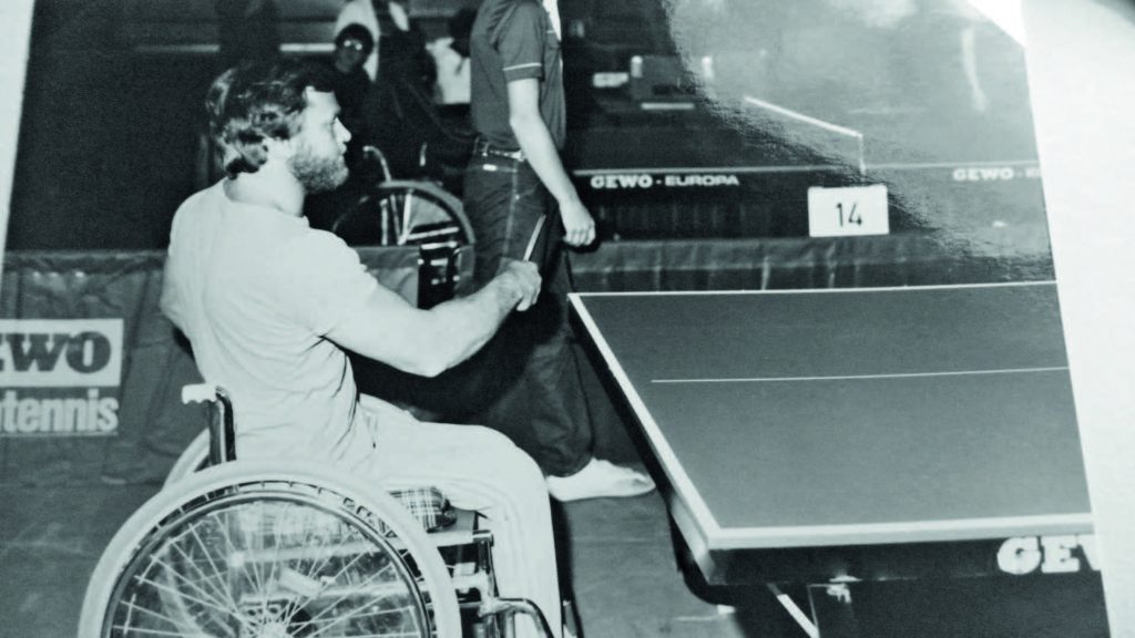 Heinz Nolting beim Tischtennis