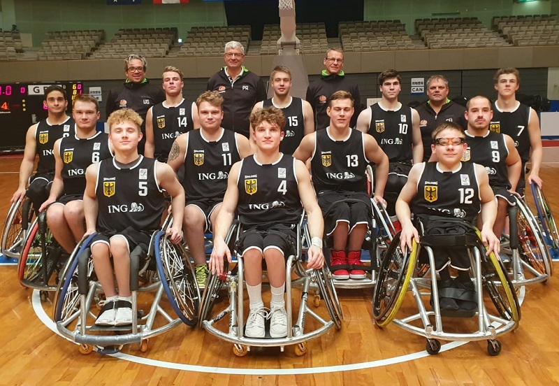 U22 Auswahl in Japan auf Platz 2