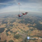 Emil Straub macht die Fallschirmspringer-Lizenz